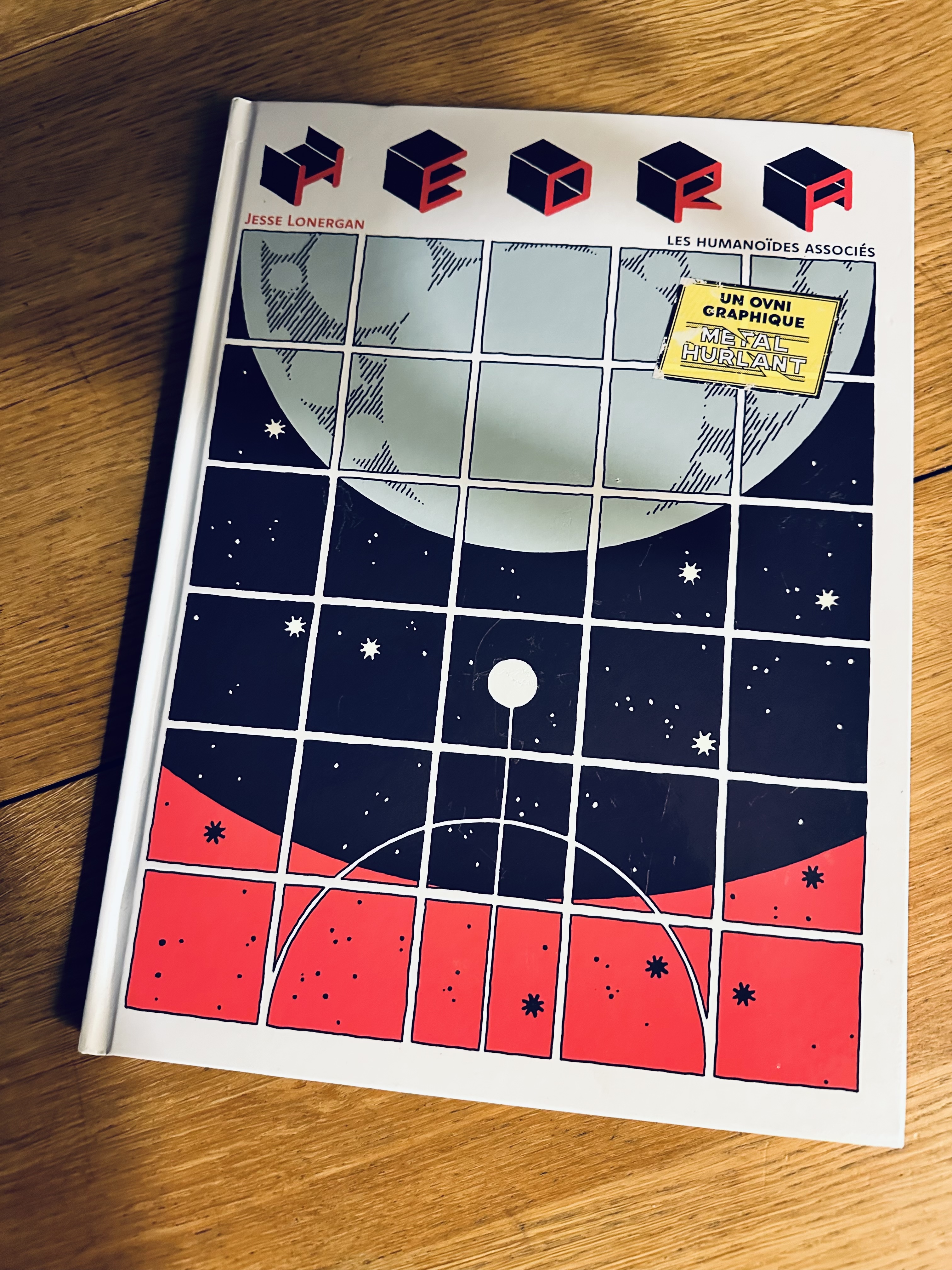 Couverture de Hedra, Jesse Lonergan. Les Humanoïdes Associés