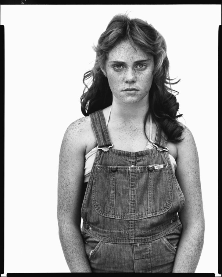 Richard Avedon, Sandra Bennett, twelve year old, Rocky Ford, Colorado, August 23, 1980 © The Richard Avedon Foundation - Fair Use for the exhibition at Fondation Henri Cartier-Bresson