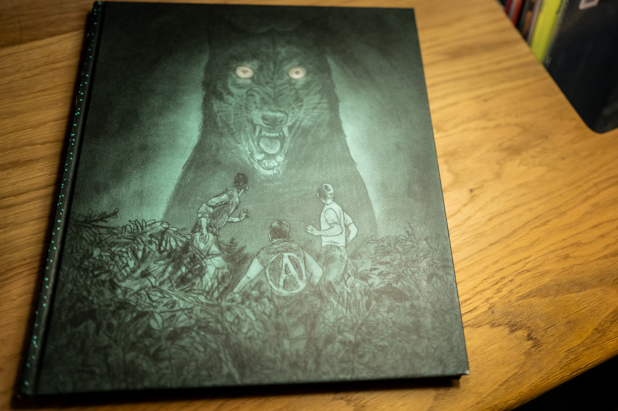 Couverture de « Wolven », par Enzo Smits et Ward Zwart, Éditions Même pas mal